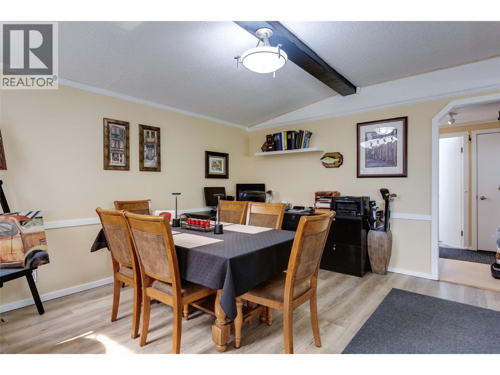 46 2001 97 S Highway, West Kelowna