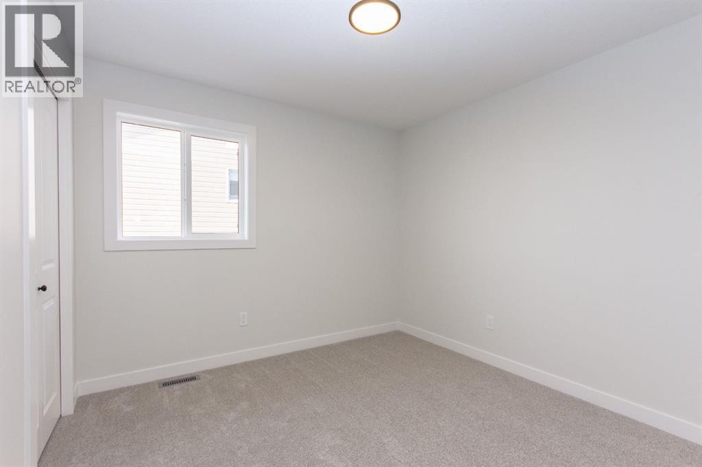 208 Augustus Way, Penhold