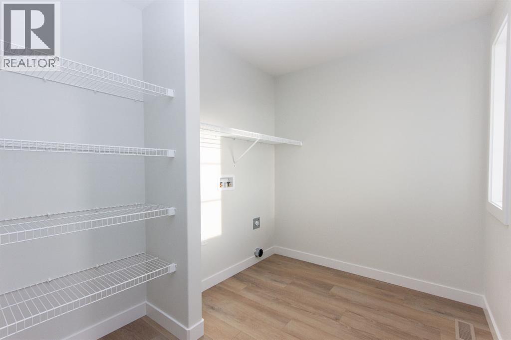 208 Augustus Way, Penhold