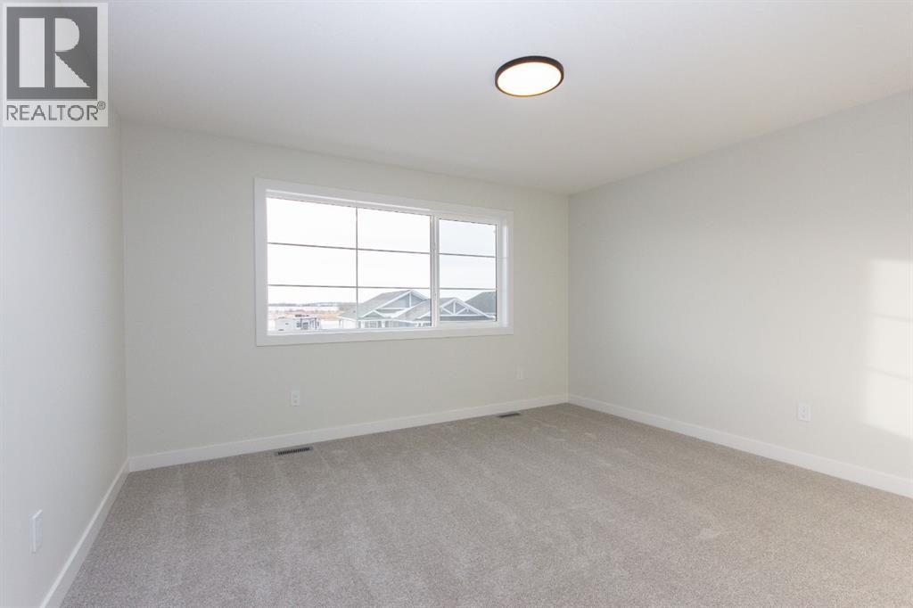 208 Augustus Way, Penhold