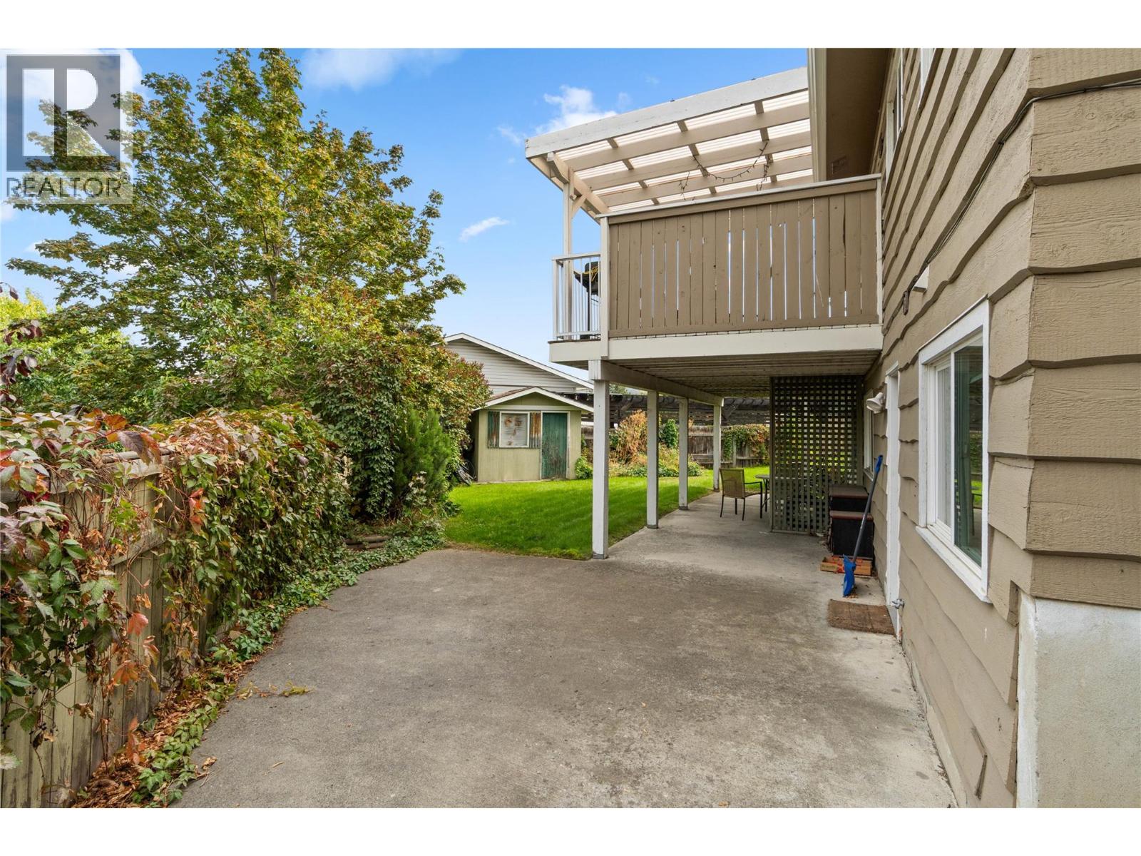 209 BESTWICK E COURT - 27