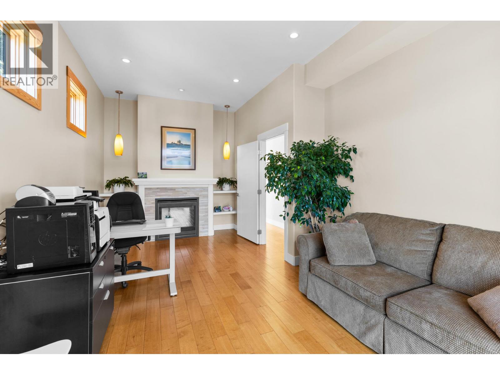  10989 Maddock Avenue, Lake Country