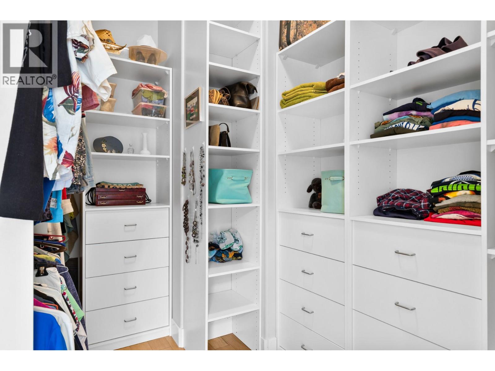  10989 Maddock Avenue, Lake Country