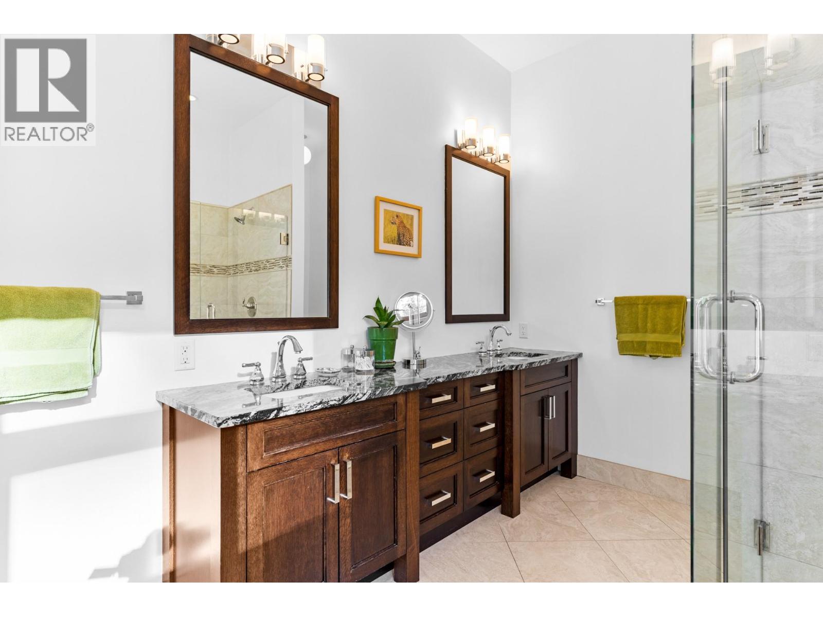  10989 Maddock Avenue, Lake Country