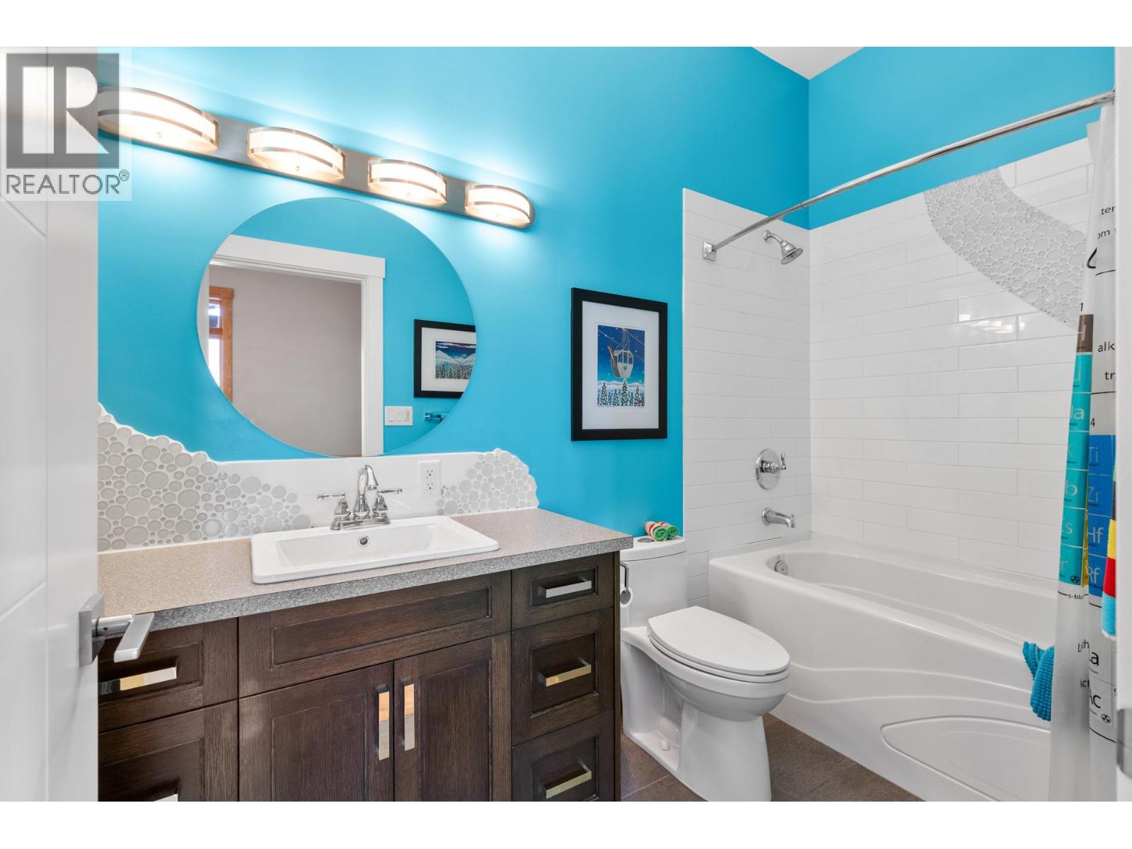  10989 Maddock Avenue, Lake Country