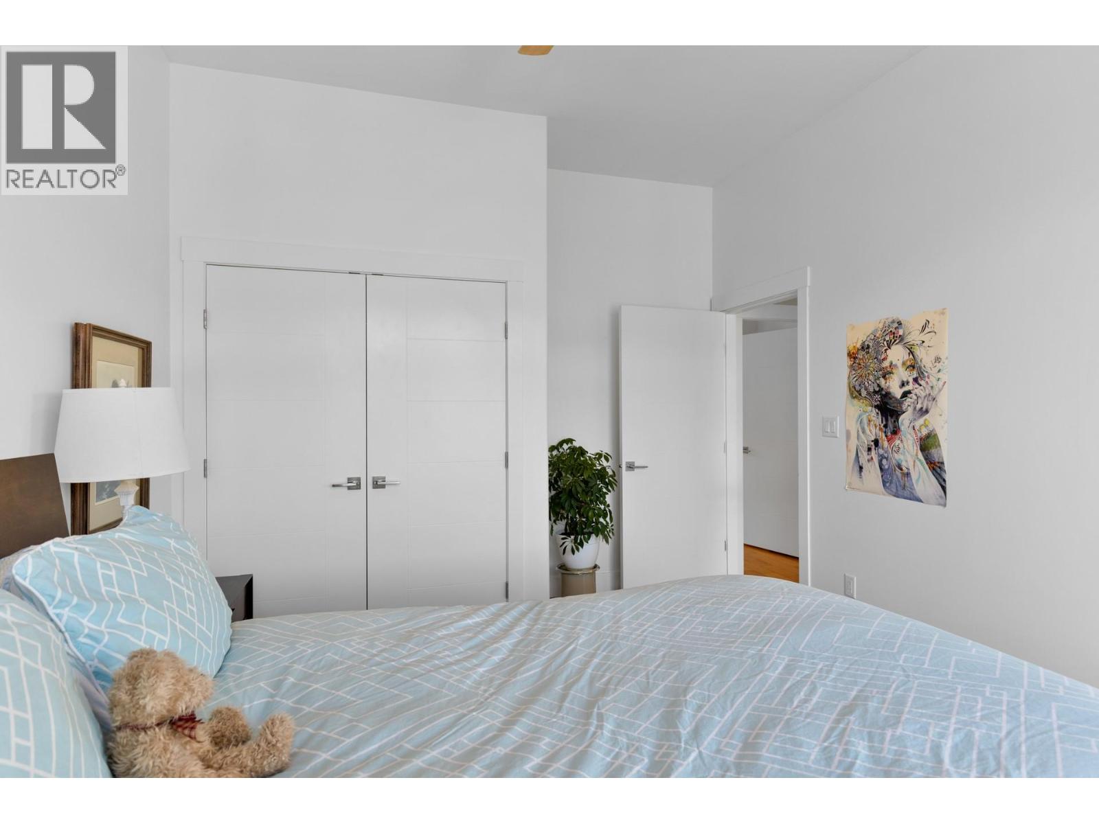  10989 Maddock Avenue, Lake Country