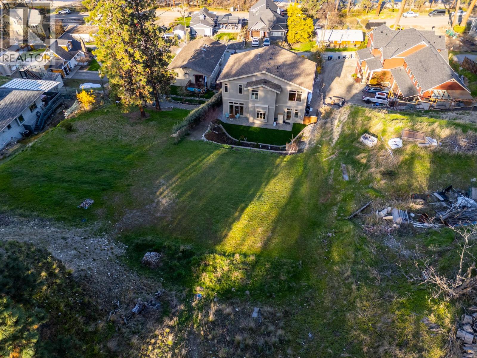  10989 Maddock Avenue, Lake Country