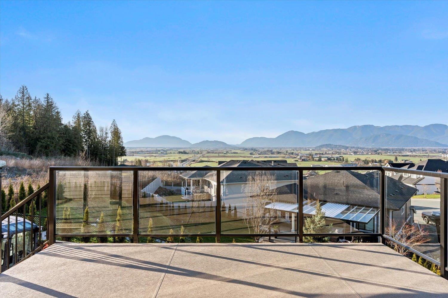 8517 NIXON ROAD, Eastern Hillsides, Chilliwack