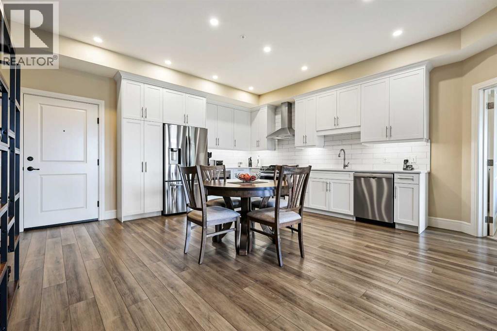 Single Family House for Sale in   Fish Creek Boulevard SW Evergreen Calgary 