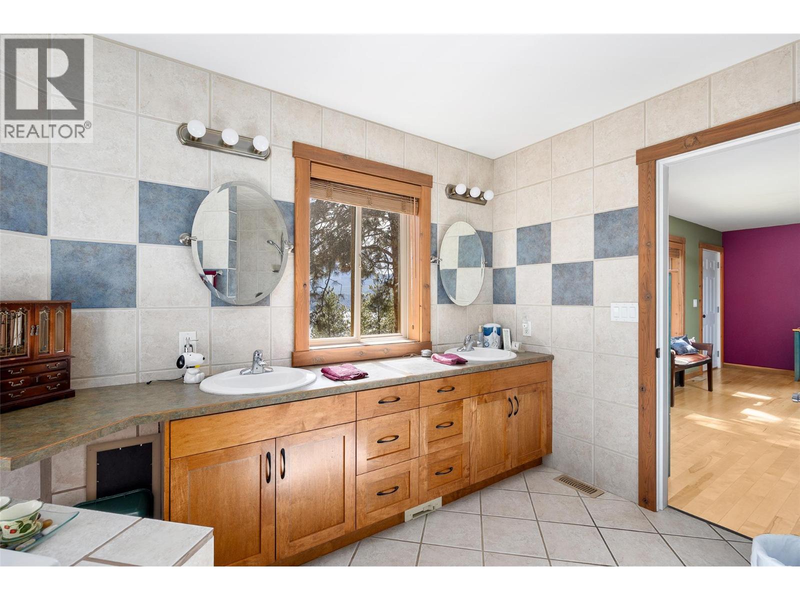  17142 Commonage Road, Lake Country