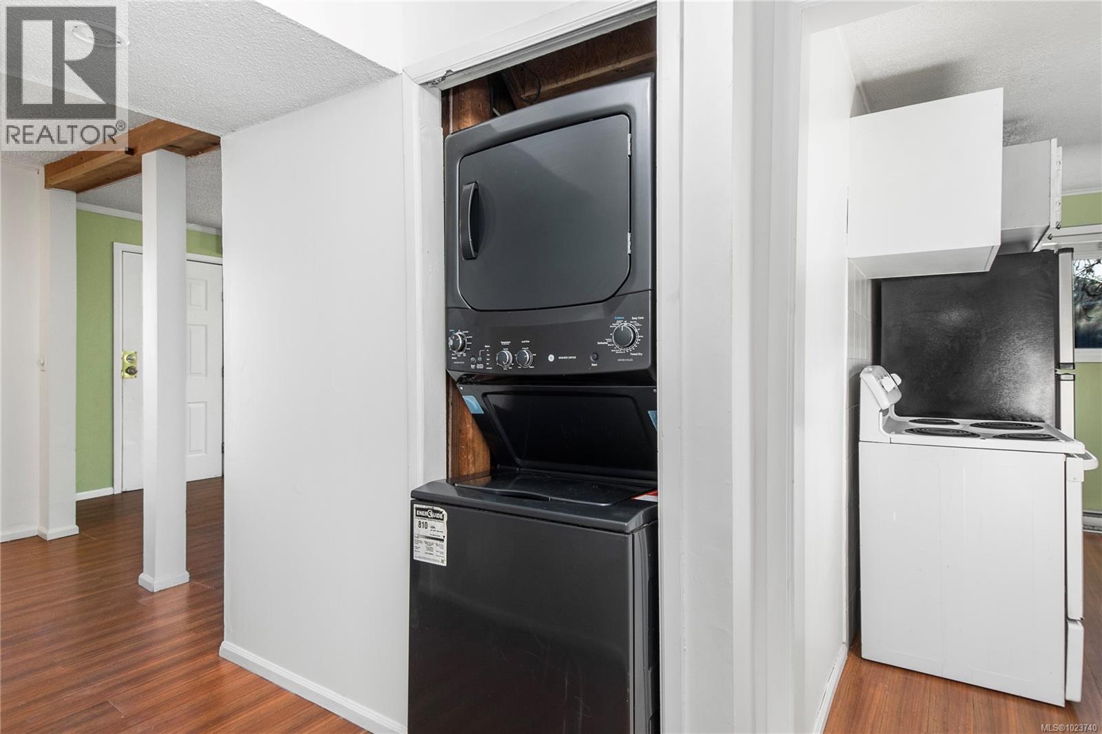 1385 Willemar Ave, Courtenay