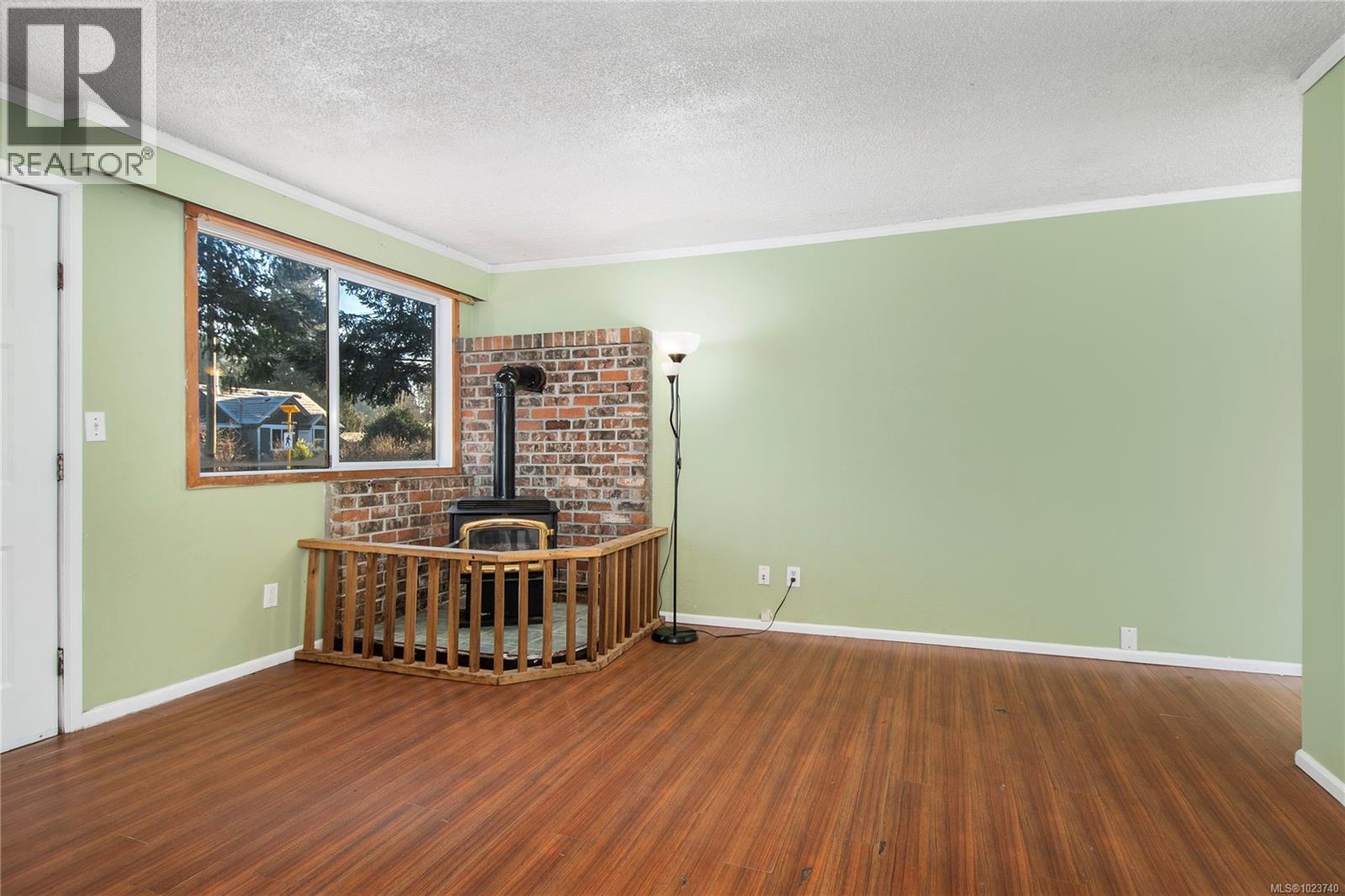 1385 Willemar Ave, Courtenay