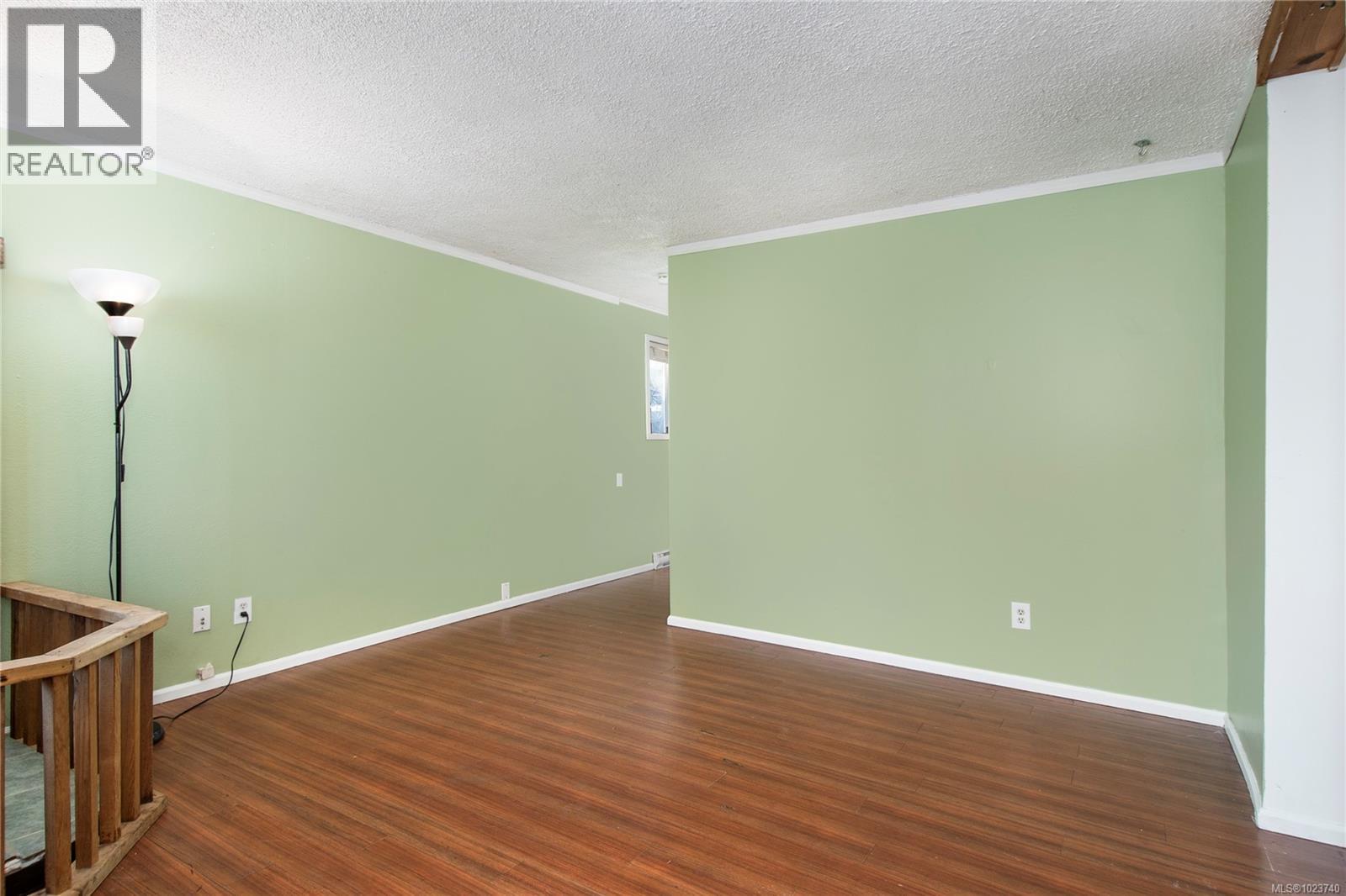 1385 Willemar Ave, Courtenay