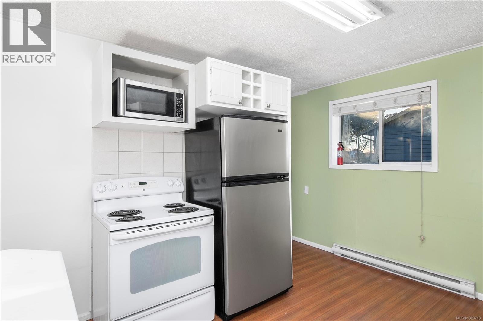 1385 Willemar Ave, Courtenay