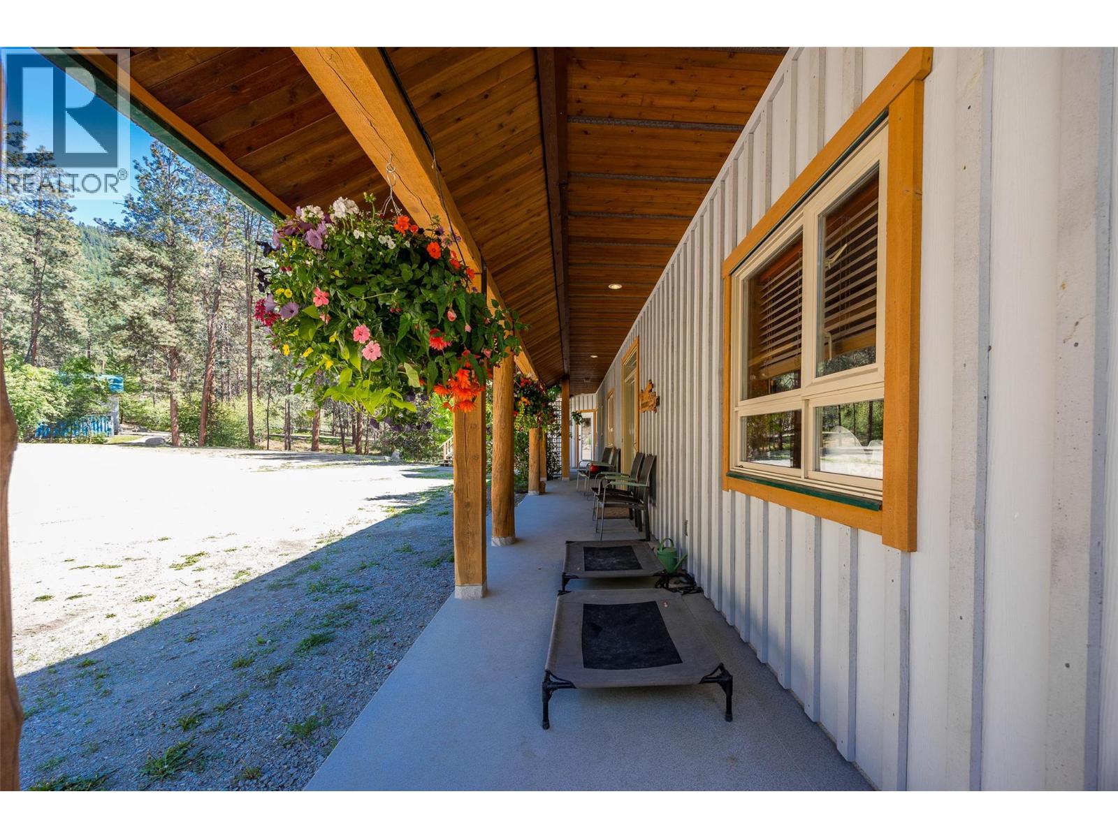  17142 Commonage Road, Lake Country