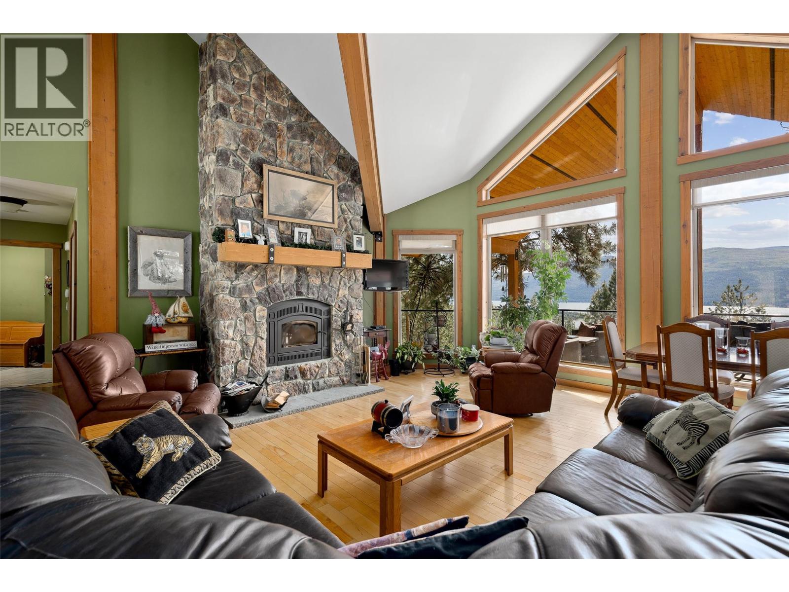  17142 Commonage Road, Lake Country