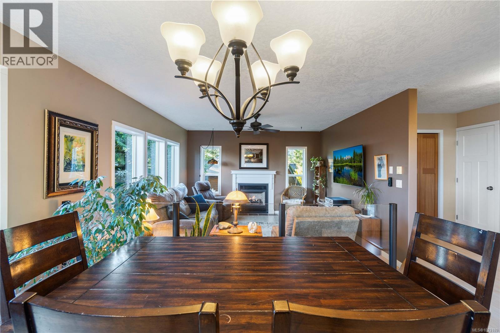 1747 Dar's Pl, Qualicum Beach