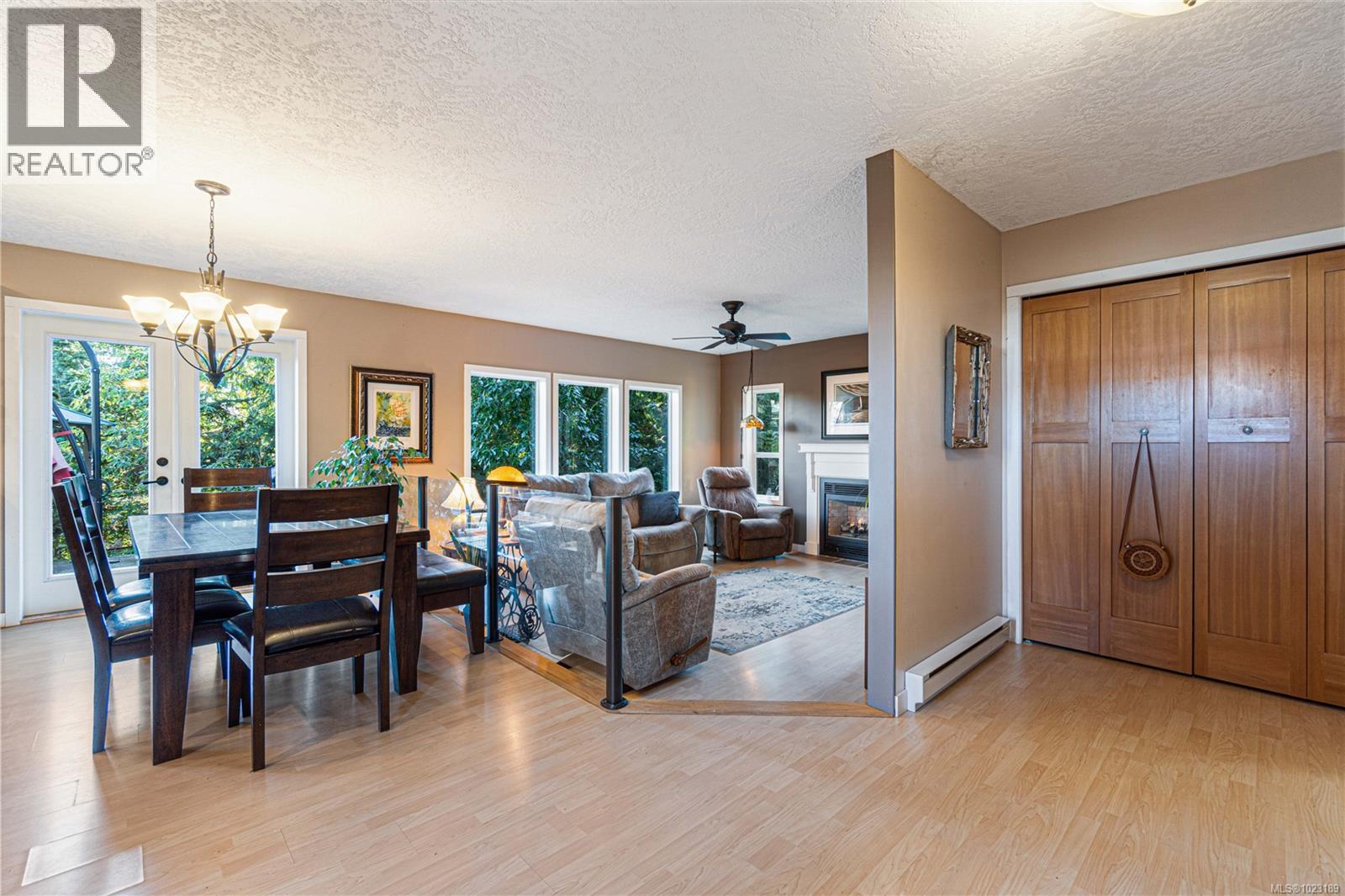 1747 Dar's Pl, Qualicum Beach