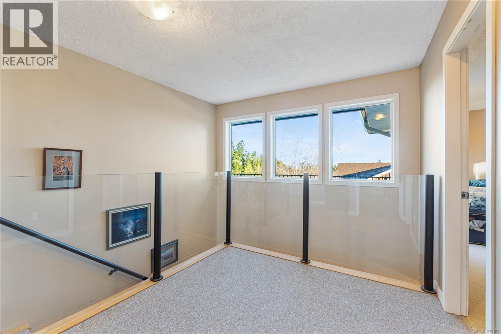 1747 Dar's Pl, Qualicum Beach