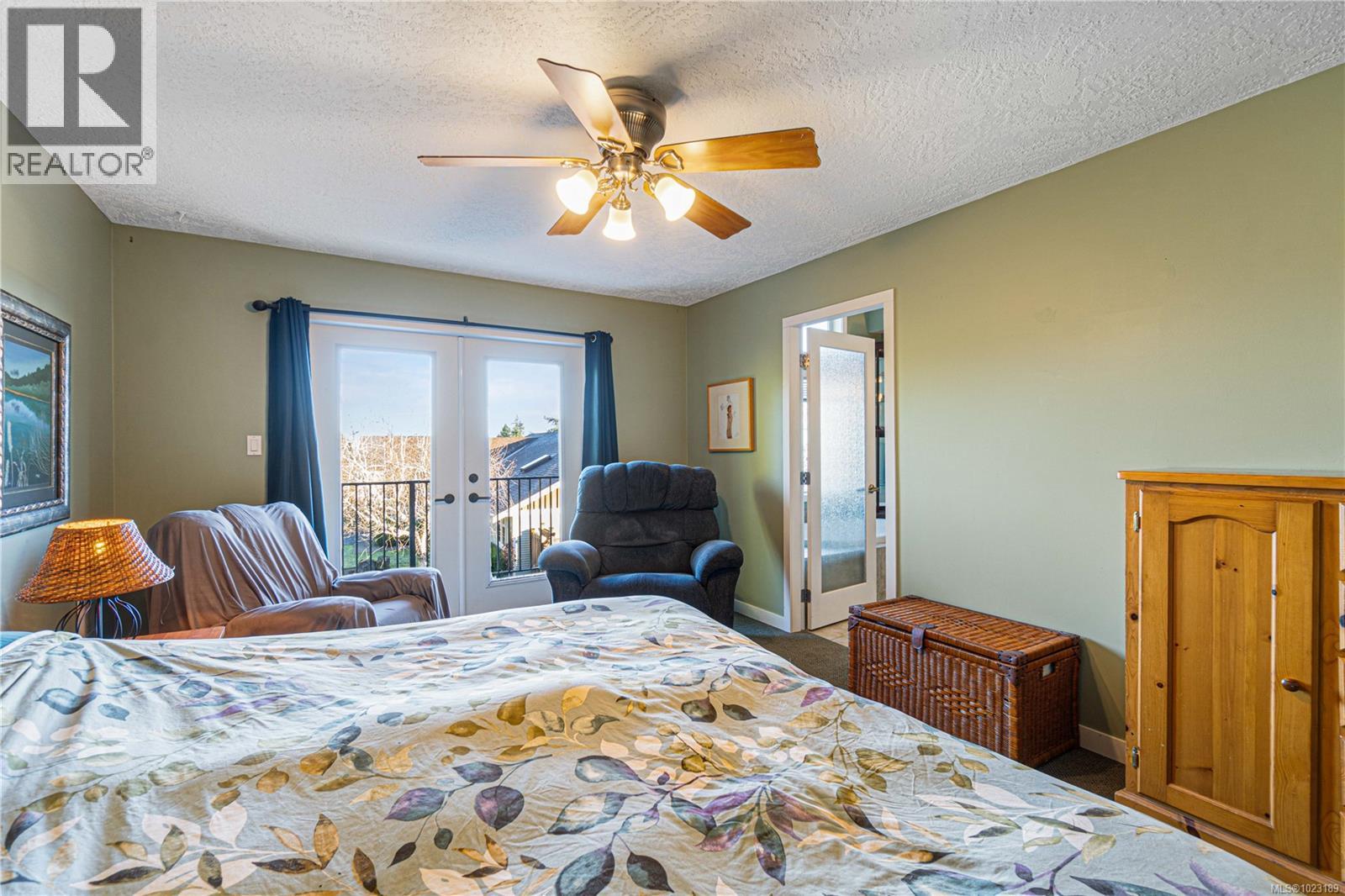 1747 Dar's Pl, Qualicum Beach