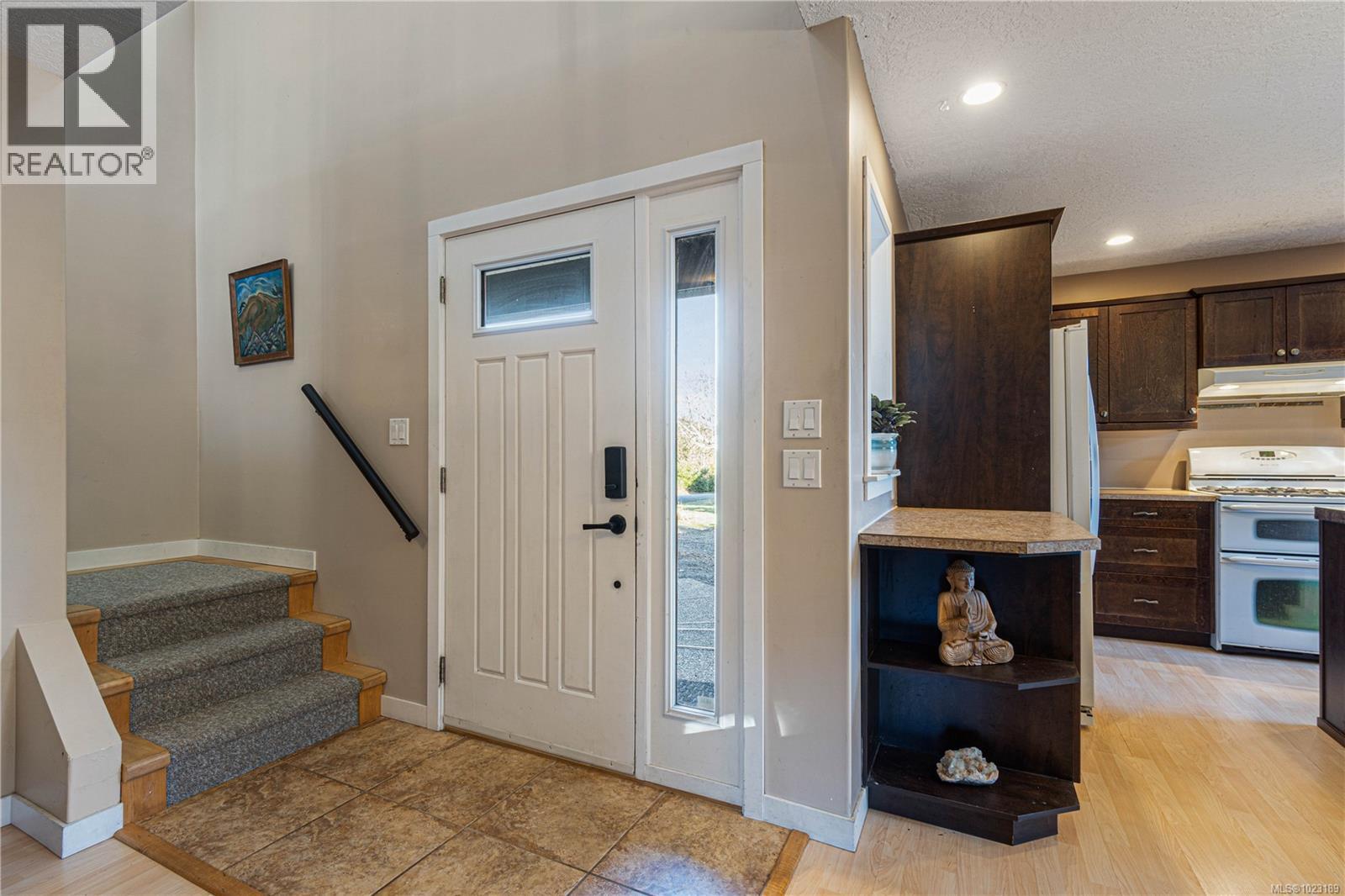 1747 Dar's Pl, Qualicum Beach