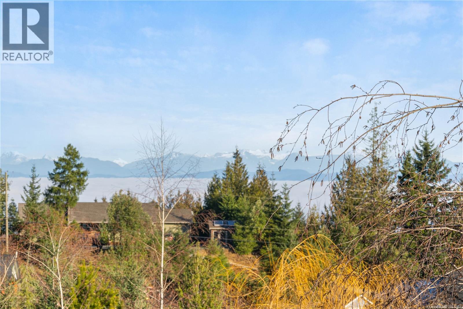 1747 Dar's Pl, Qualicum Beach