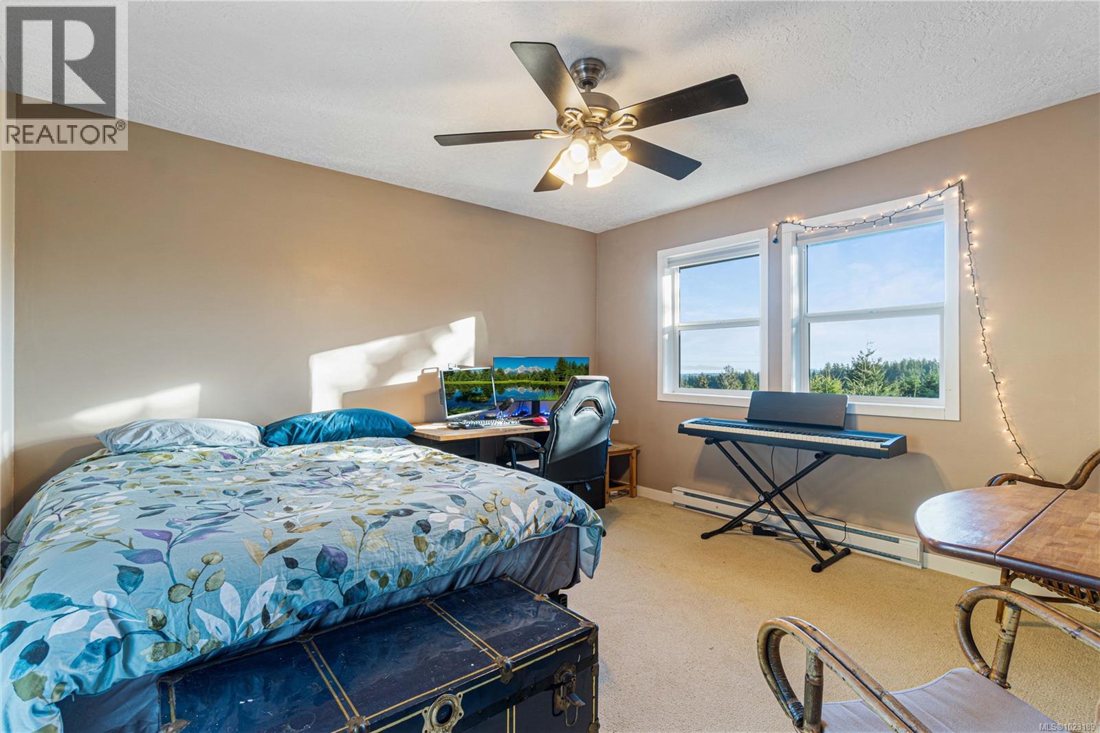 1747 Dar's Pl, Qualicum Beach