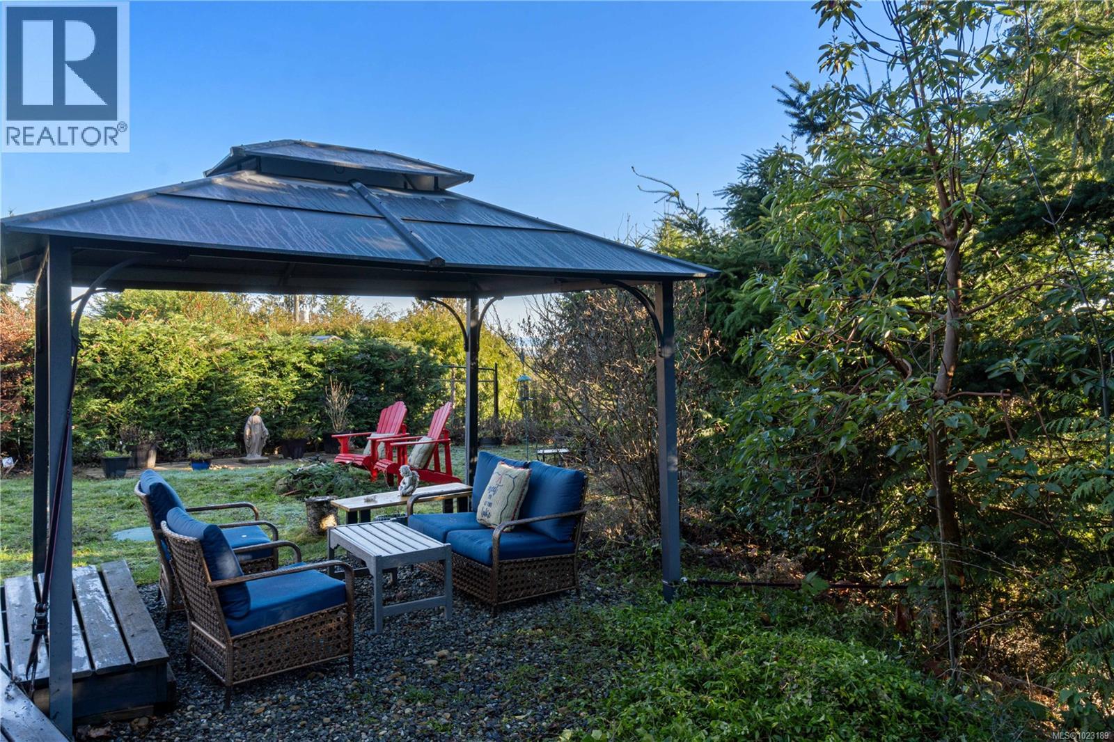 1747 Dar's Pl, Qualicum Beach