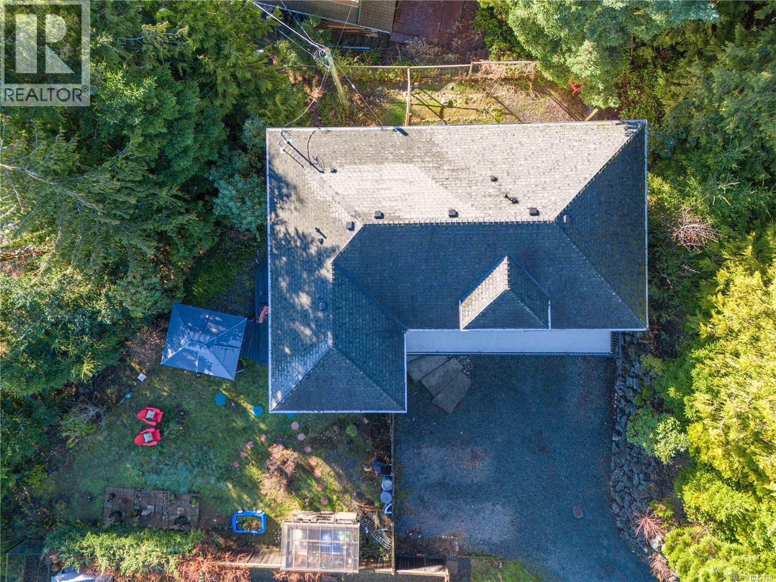1747 Dar's Pl, Qualicum Beach