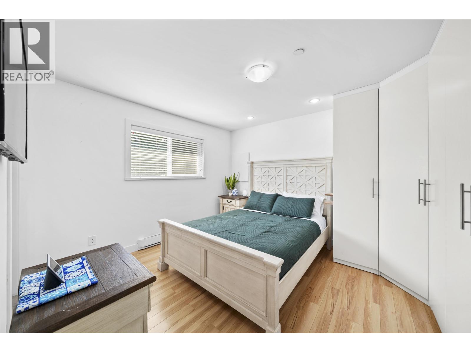 3759 COAST MERIDIAN ROAD, Port Coquitlam