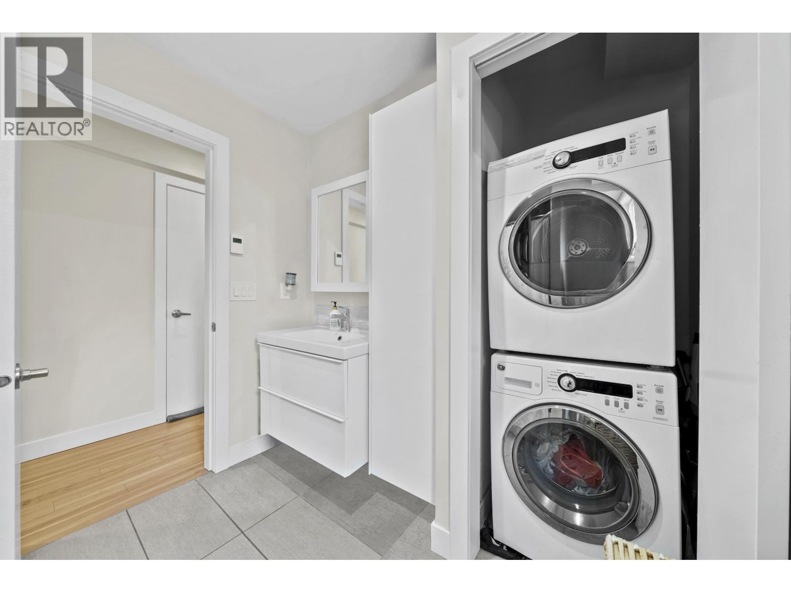 3759 COAST MERIDIAN ROAD, Port Coquitlam