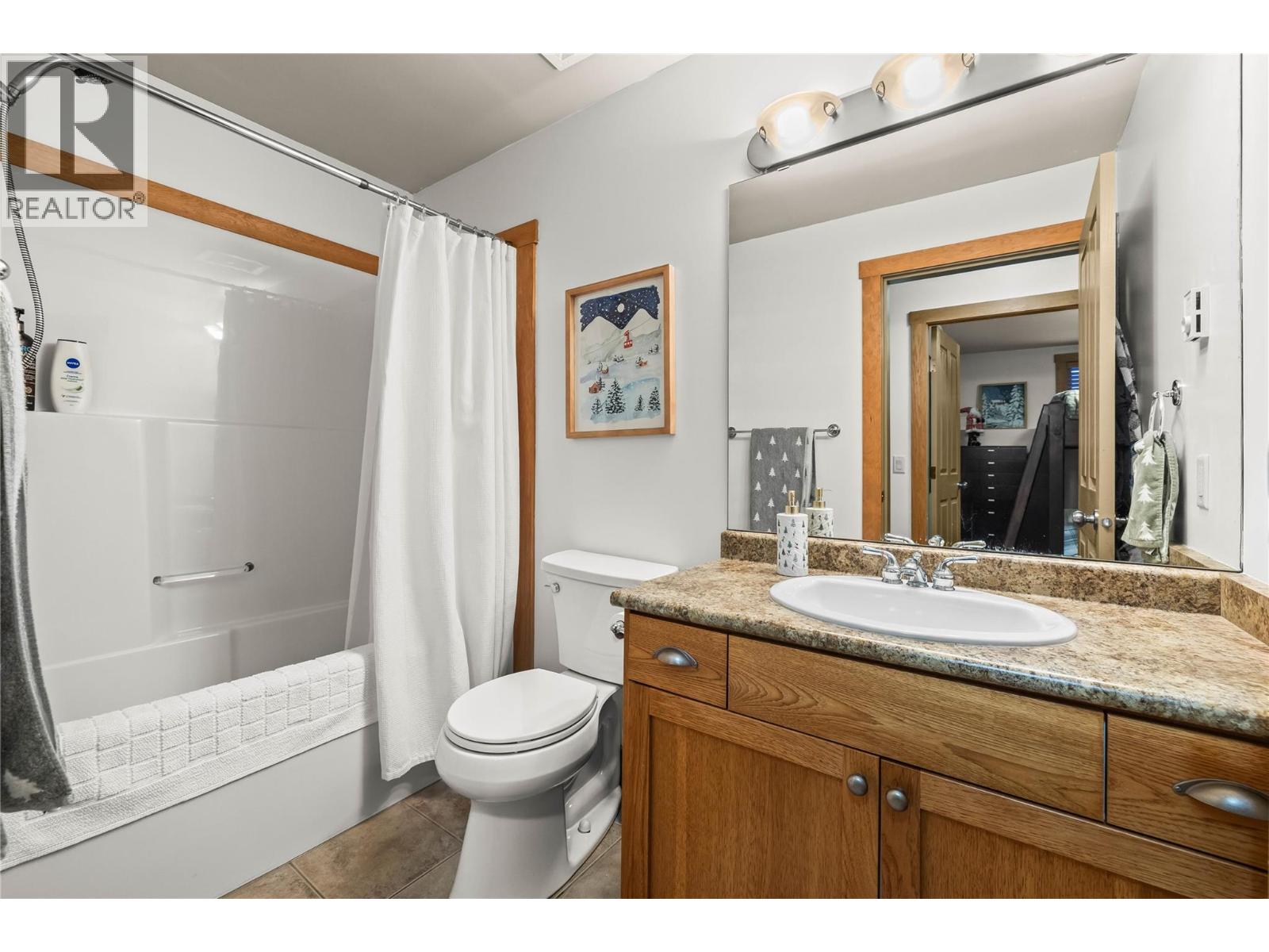 D 4899 Snowpines Road, Big White