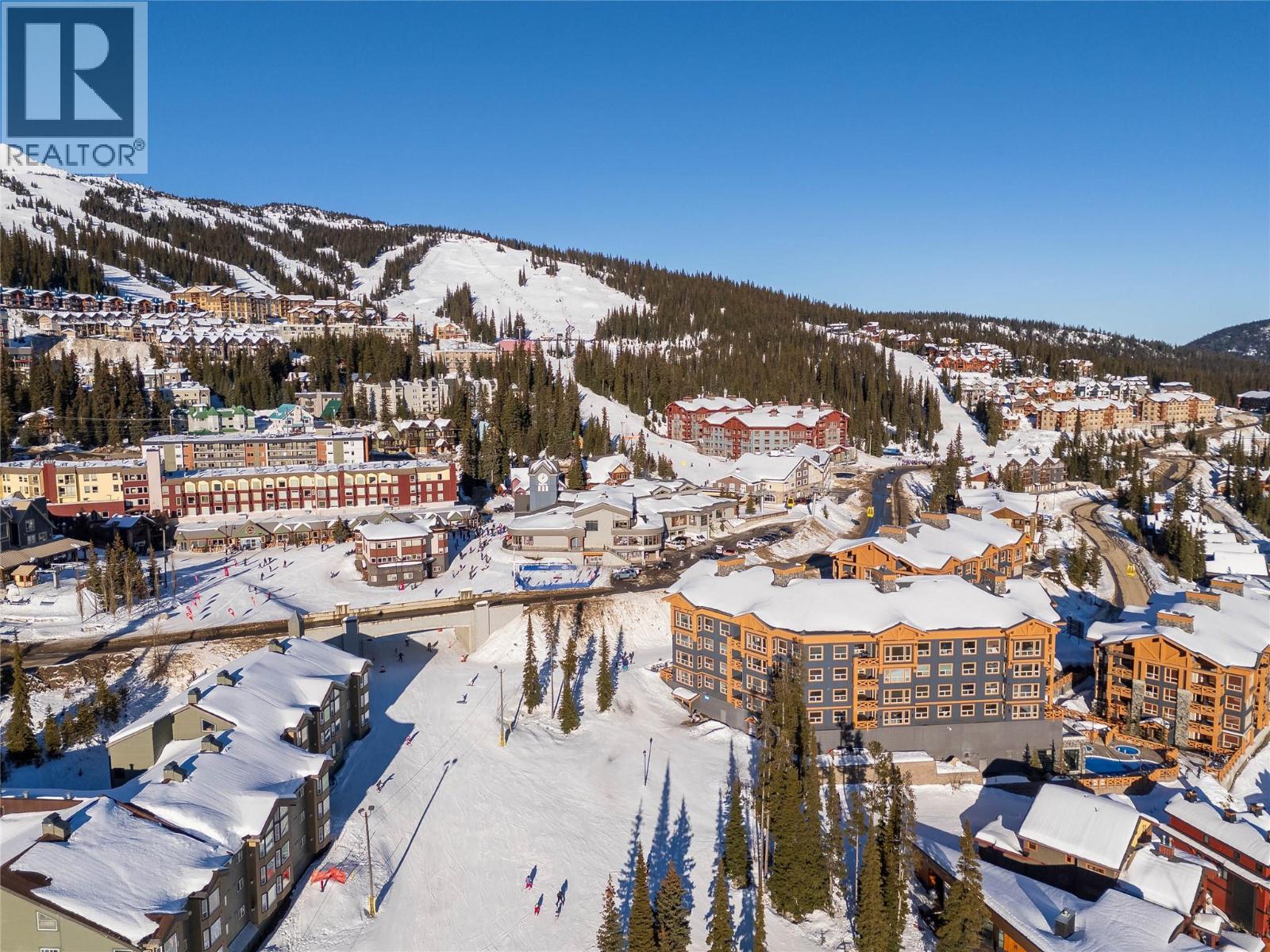 D 4899 Snowpines Road, Big White