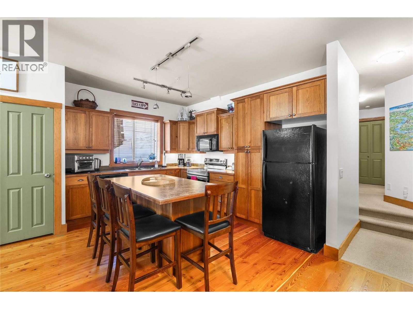 D 4899 Snowpines Road, Big White