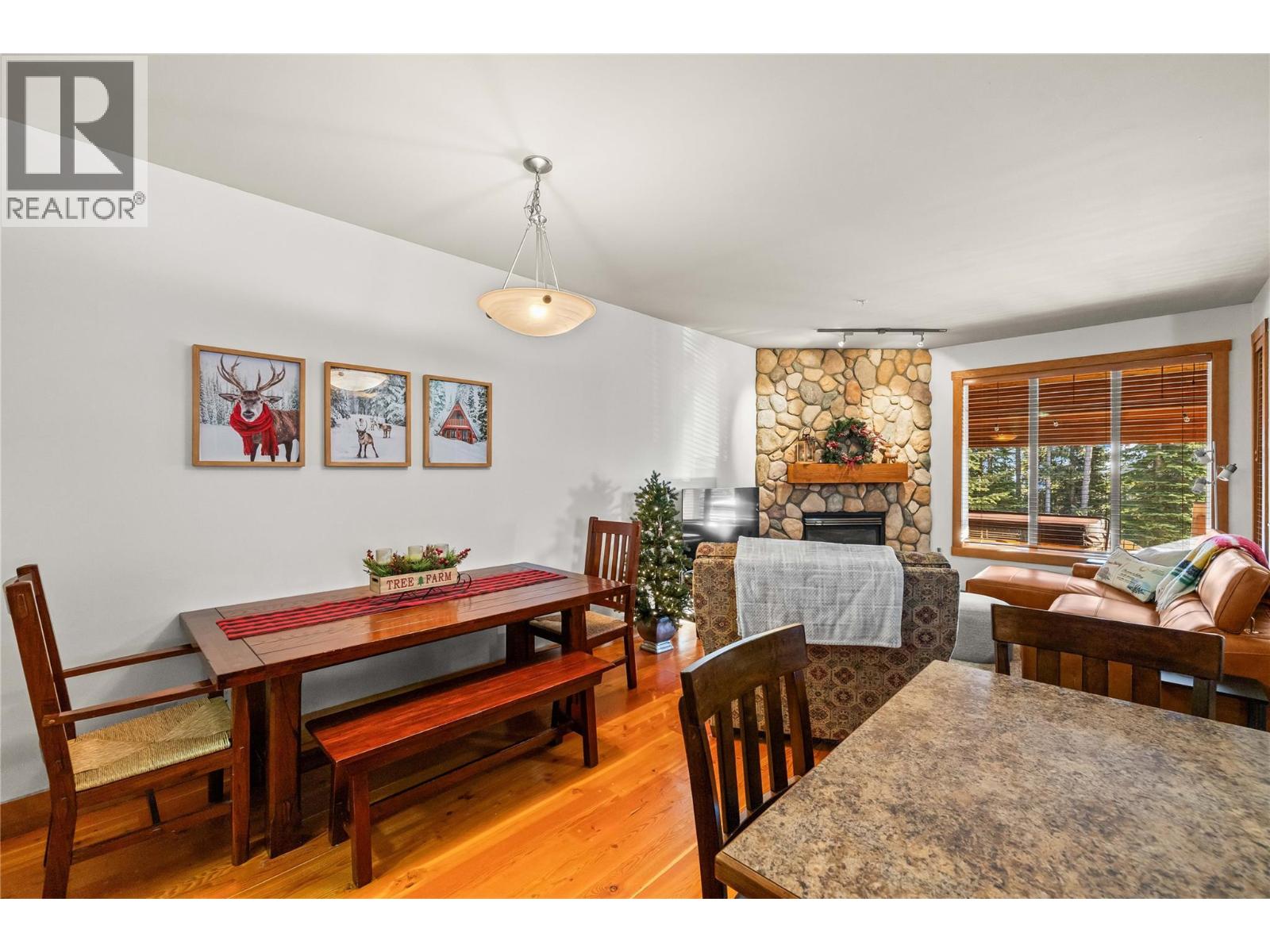 D 4899 Snowpines Road, Big White