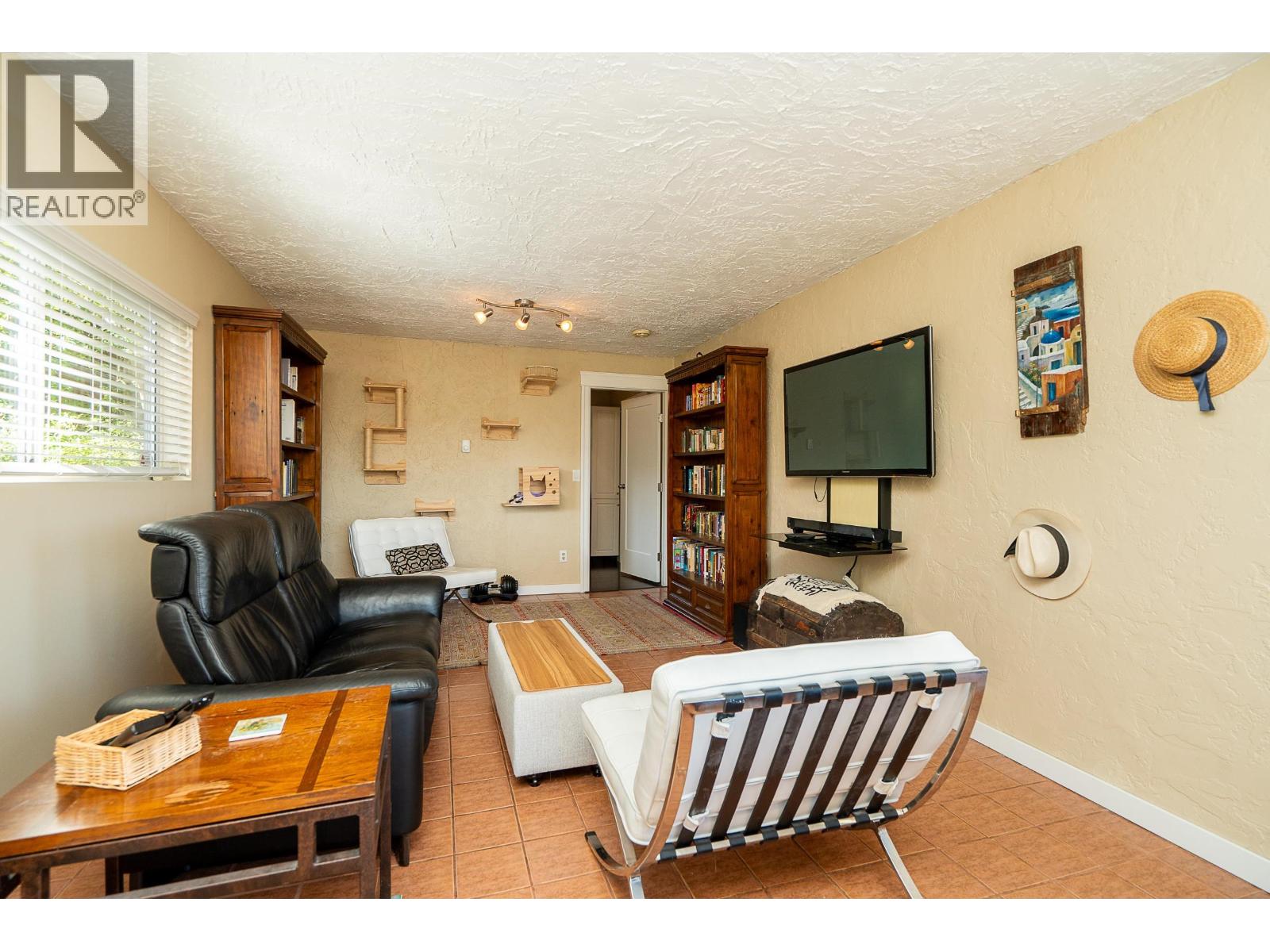 1135 VANIER AVENUE, Coquitlam