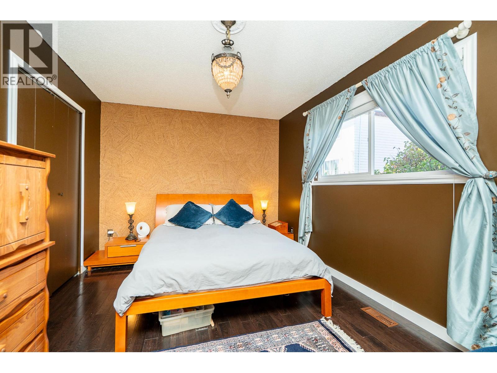 1135 VANIER AVENUE, Coquitlam