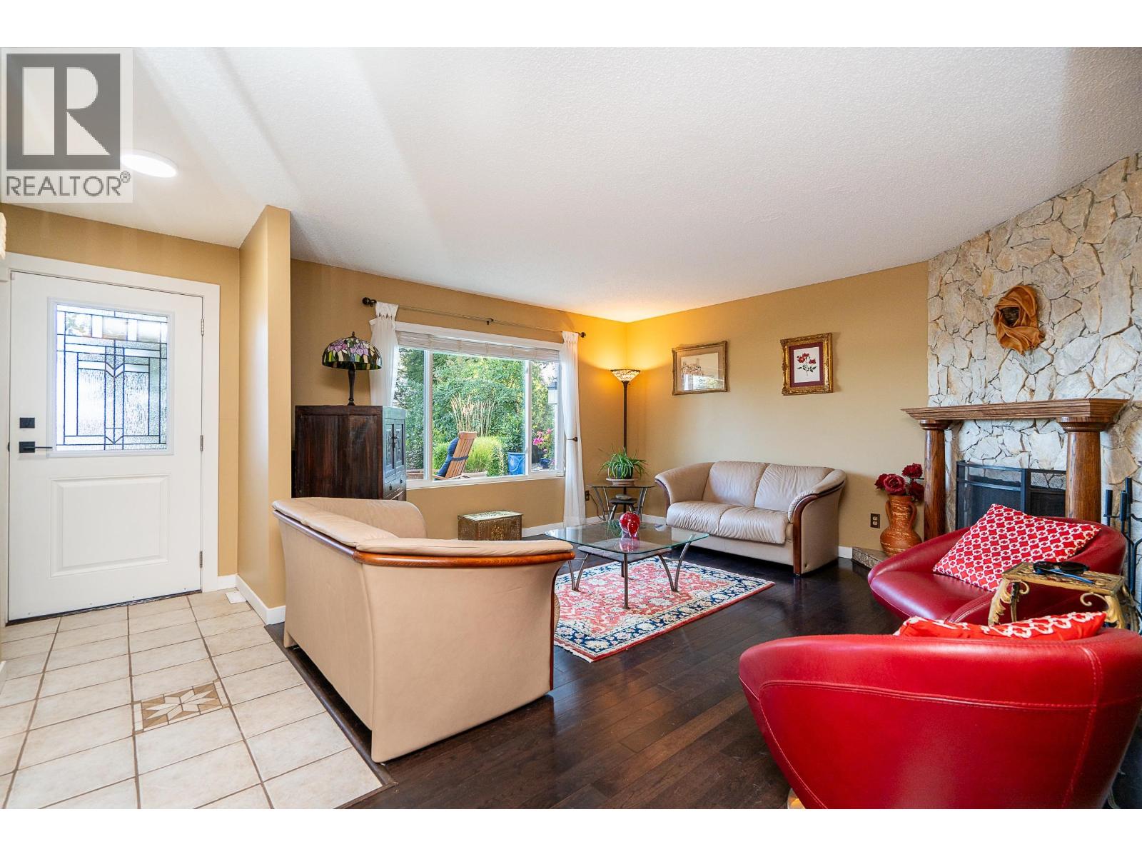 1135 VANIER AVENUE, Coquitlam