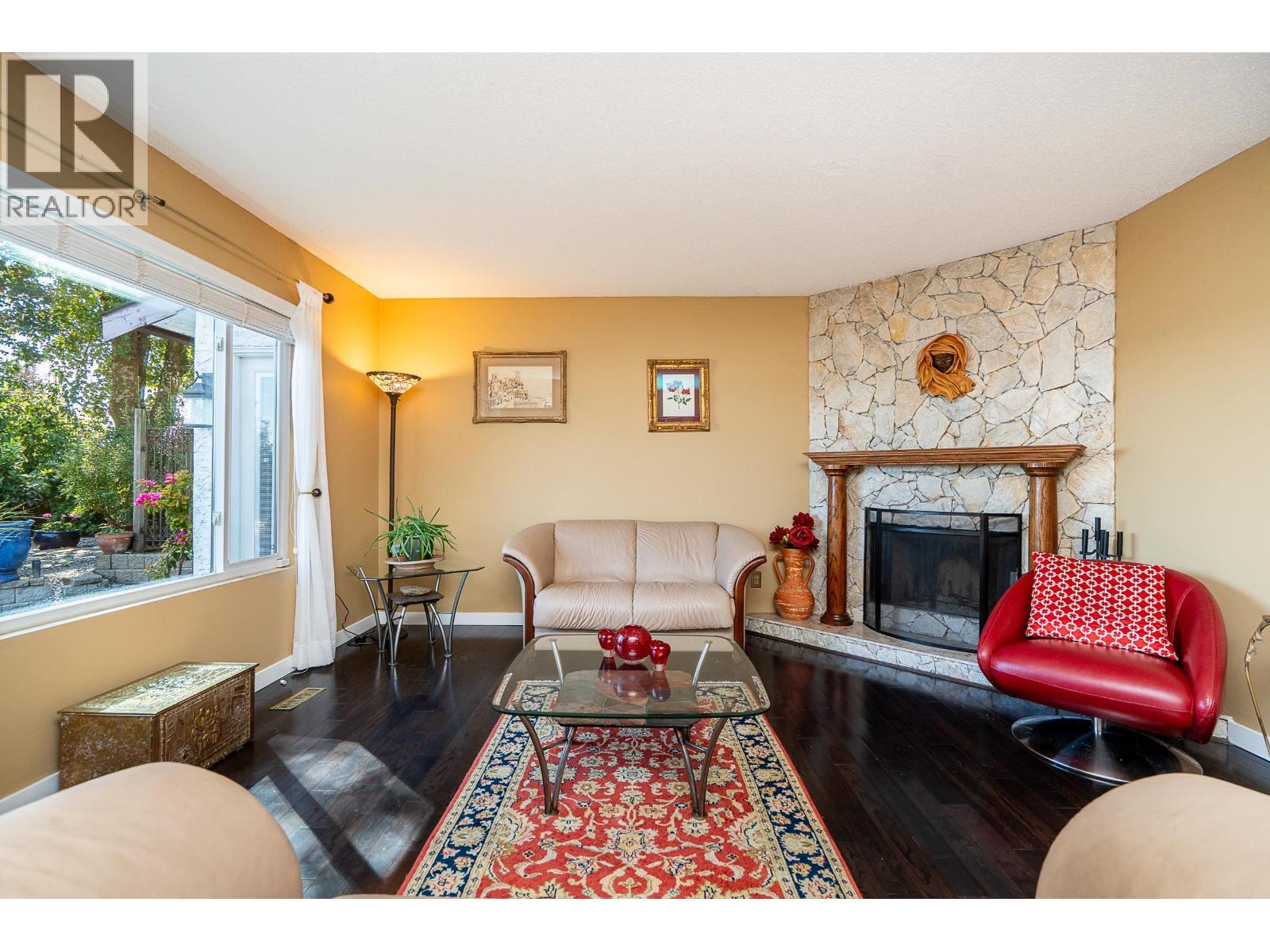 1135 VANIER AVENUE, Coquitlam