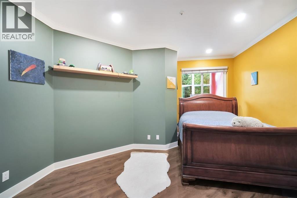 306 630 ROCHE POINT DRIVE, North Vancouver