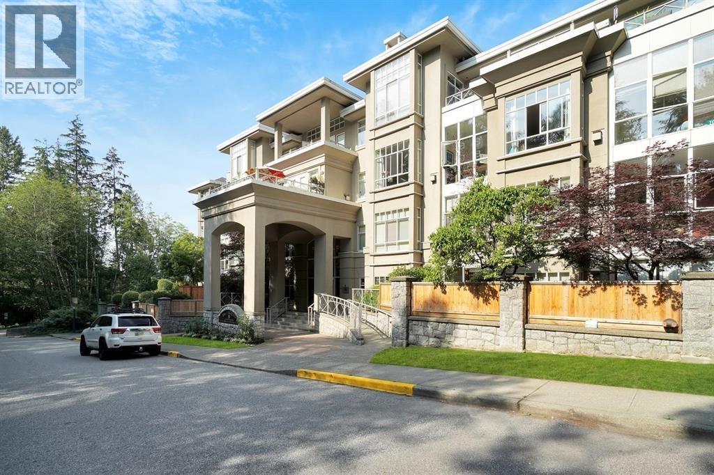 306 630 ROCHE POINT DRIVE, North Vancouver