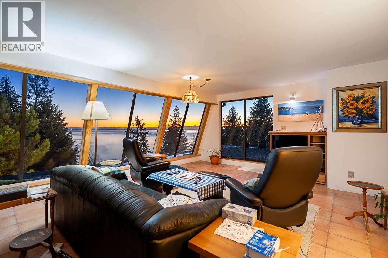 5970 CONDOR PLACE, West Vancouver