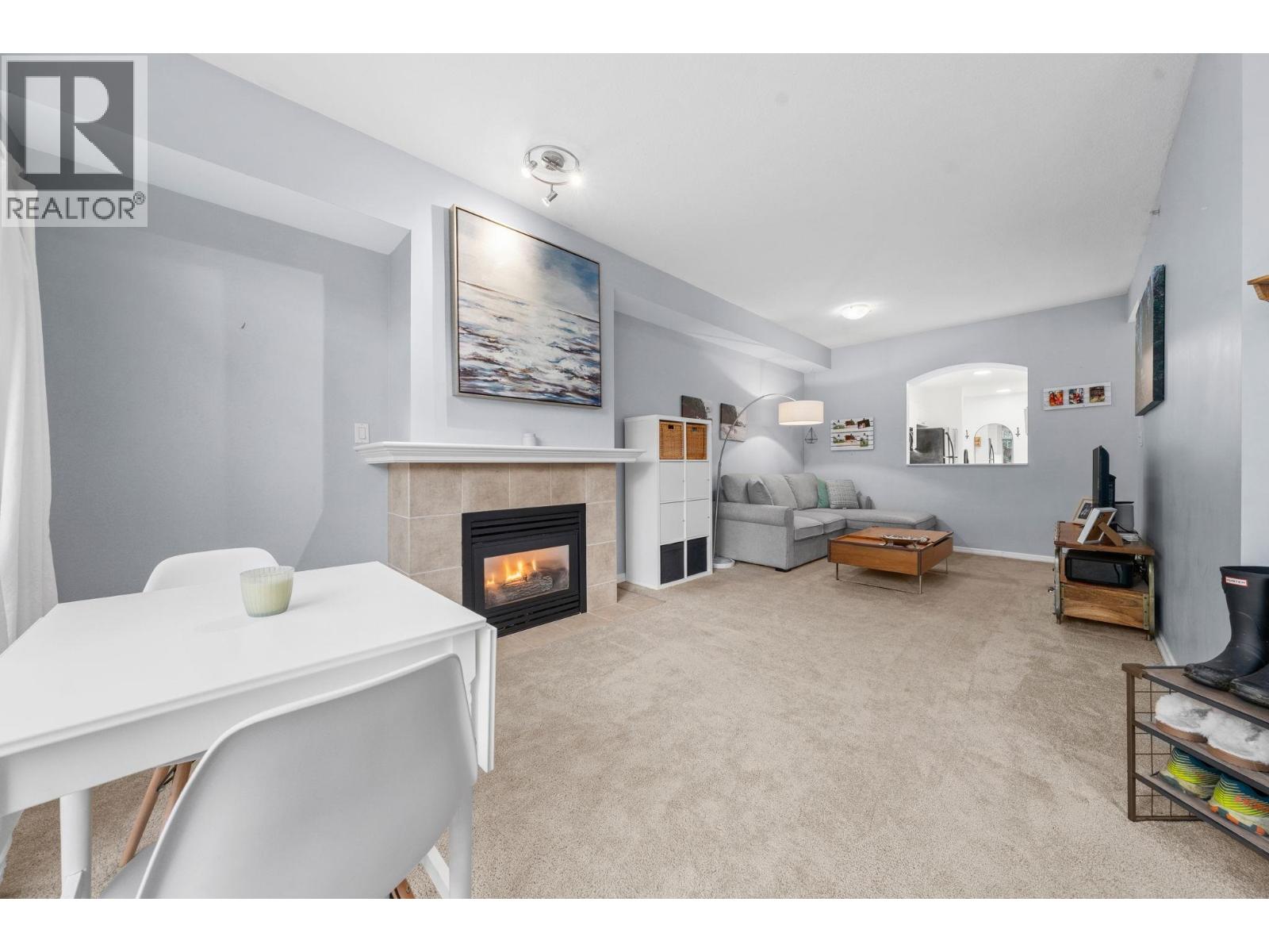 215 3600 WINDCREST DRIVE, North Vancouver