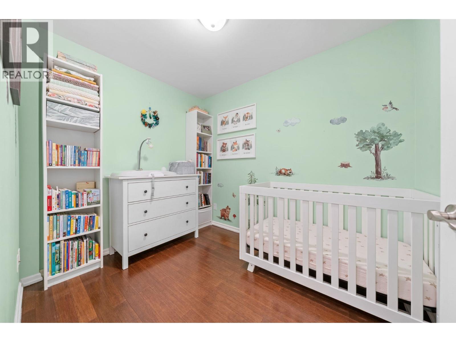 215 3600 WINDCREST DRIVE, North Vancouver