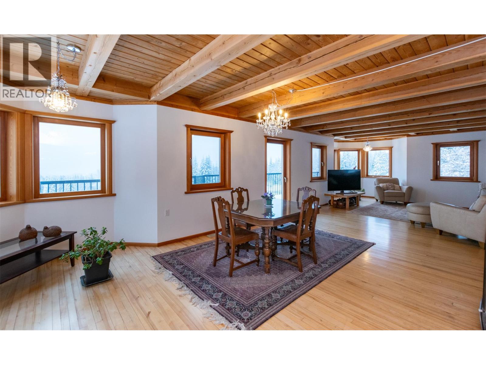  100 Lidstone Road, Salmon Arm