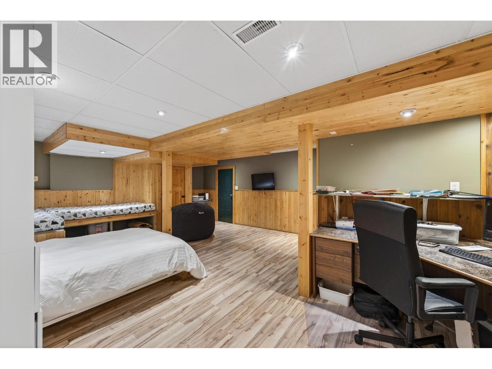 761 GOLDEN DONALD UPPER ROAD - 52