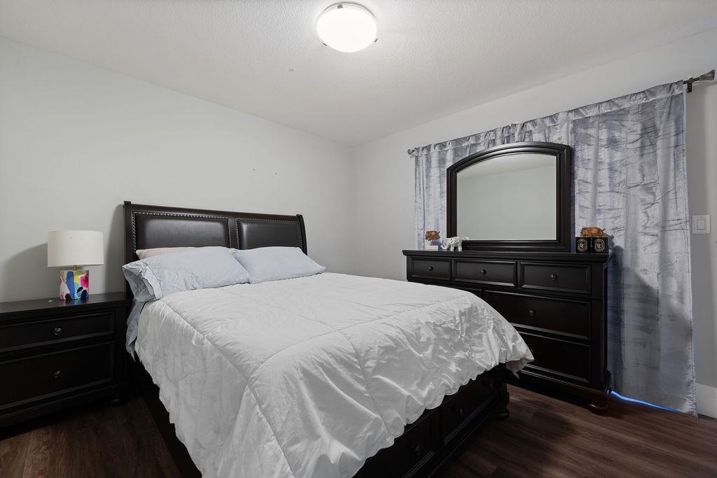 1087 FINLAY STREET, White Rock