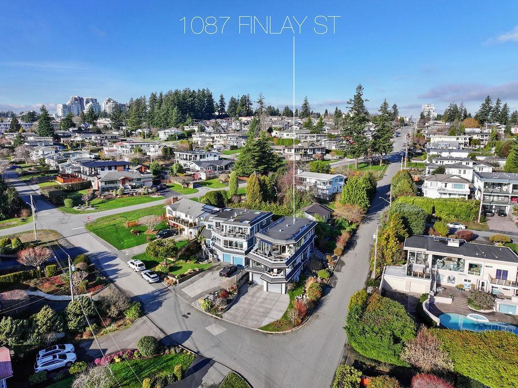 1087 FINLAY STREET, White Rock