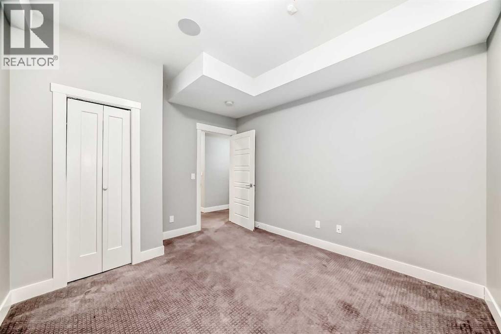 Single Family House for Sale in   Street NW Parkdale Calgary 