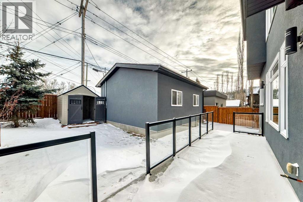 Single Family House for Sale in   Street NW Parkdale Calgary 